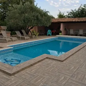 Rez De Chaussé Bollène